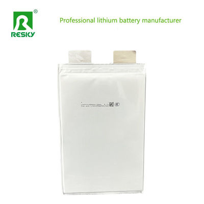 74155240 3.7v 32Ah 118wh Cellule de batterie lithium-polymère rechargeable pour stockage UPS